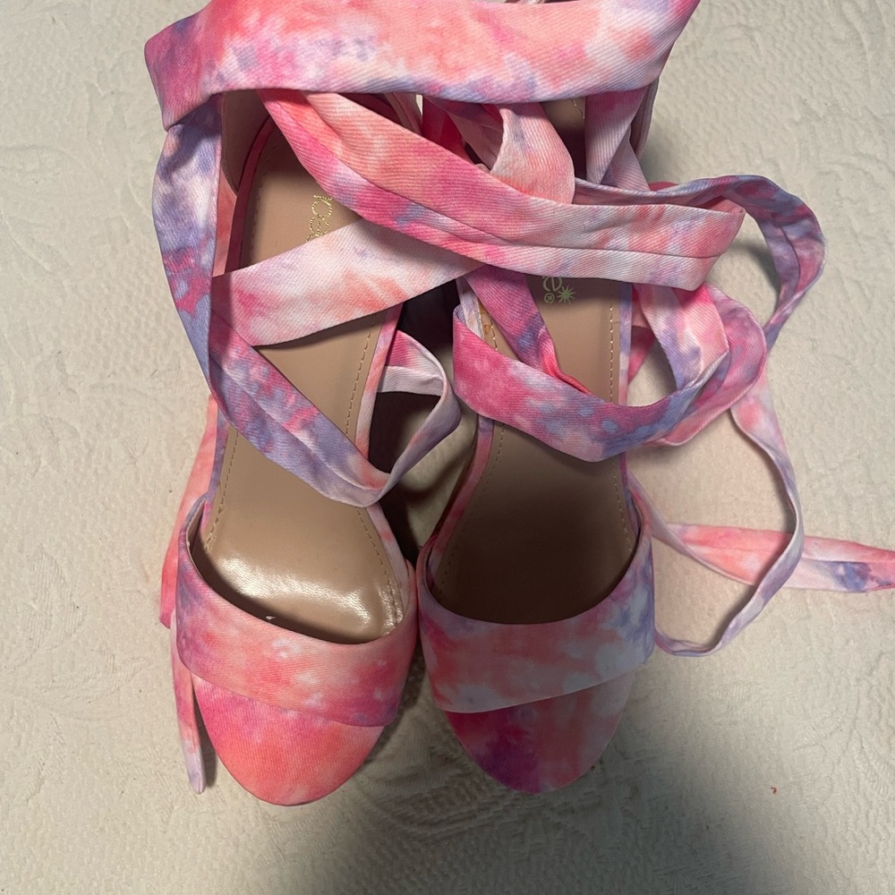 Stylish Pink Tie-Dye Women's Sandals Shoe Dazzle Zaneta - Picture 2 of 7